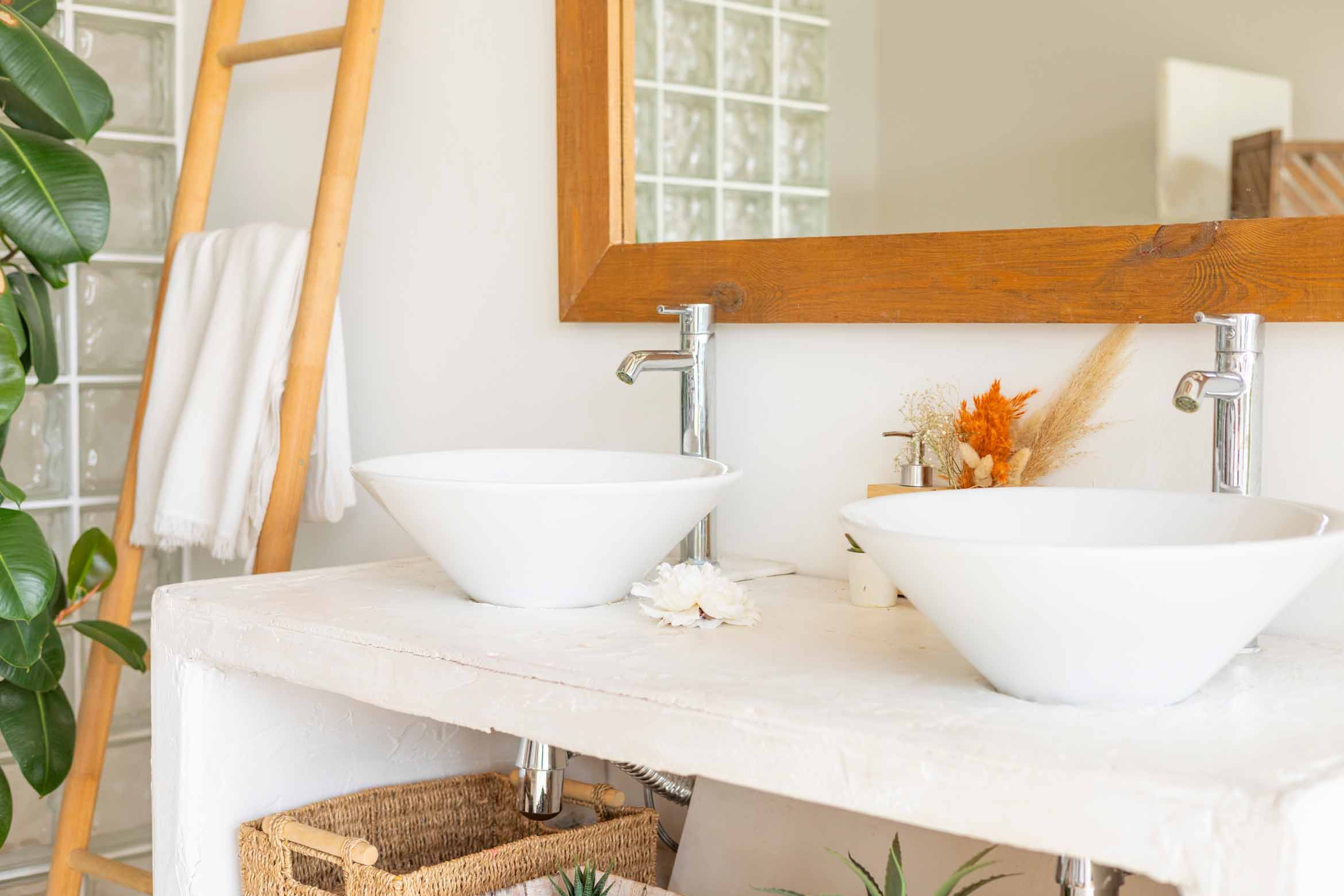 Bathroom Renovations in Hobart | Raptor Building Solutions